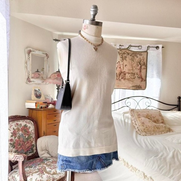 The Unbranded Brand Tops - white tunic top 1980s vintage